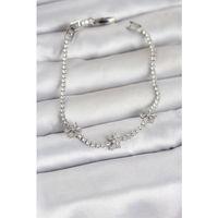 Pirinç Gümüş Renk Çiçek Model Zirkon Taşlı Su Yolu Kadın Bileklik