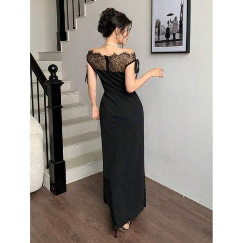 Kadın Göğüs Ve Yakası Dantel Detaylı Kayık Yaka Görünümlü Uzun Ithal Krep Elbise