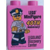 Legoland Discovery Centre 2018 Minifigure 40th Anniversary Policeman Pattern Duplo Brick 1x2x2