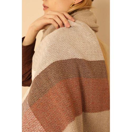 Yumuşak Dokulu Balıksırtı Desenli Kadın Camel Omuz Şal Atkı