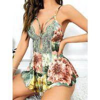 Özel Tasarım Çiçek Desenli İnce Askılı Dantel İşlemeli Göğüs Dekolteli Mini Şortlu Babydoll