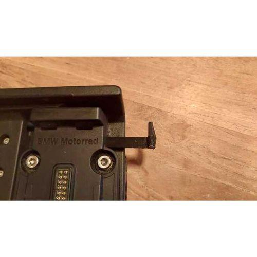 BMW Navigator İtme Düğmesi Yuvası (Bu ürün Sadece Plastik parçadır - Almadan Önce Soru Sorabilirsiniz)