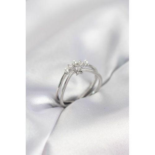 Gümüş Renk İncili Yıldız Model Zirkon Taşlı Kadın Yüzük