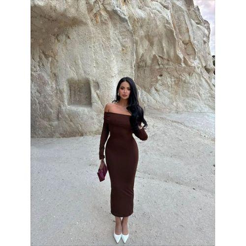 Kadın Uzun Kollu Madonna Yaka Midi Boy Elbise