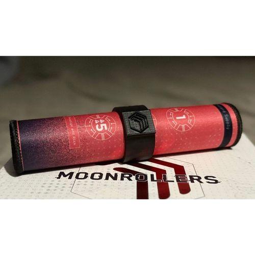 Moonrollers Oyun Matı Tutucu 3D Baskı (Bu ürün Sadece Plastik parçadır - Almadan Önce Soru Sorabilirsiniz)