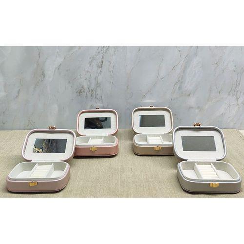 Makyaj Ve Takı Kutusu