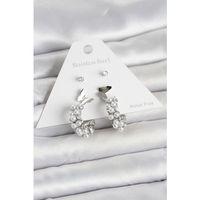 Pirinç Gümüş Renk Kelebek Detaylı Kadın Küpe Seti