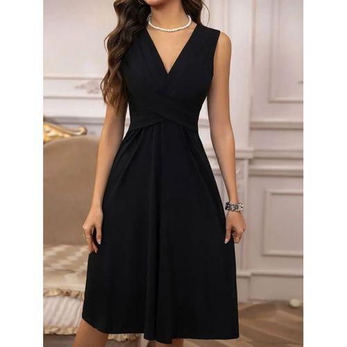 Kadın Askılı V Yakalı önde çapraz Detaylı Janjan Krep Elbise