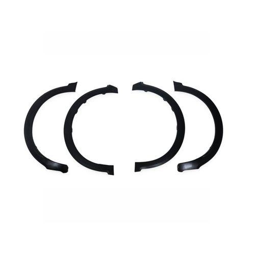 DACIA SANDERO 2021 Set 4 Parça Çamurluk Kaplama Siyah Mat Asa Kum Desen Standart