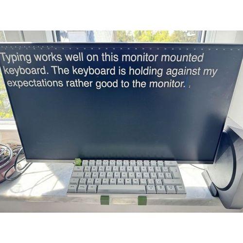 PEAQ 23 5 Monitöre 65 Klavye için Montaj (Bu ürün Sadece Plastik parçadır - Almadan Önce Soru Sorabilirsiniz)