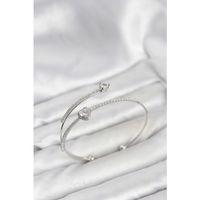 Kalp Model Pirinç Gümüş Renk Kadın Bileklik