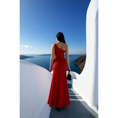 Kadın Dalgıç Kumaş Tek Omuz Askılı Yırtmaç Detaylı Maxi Boy Elbise