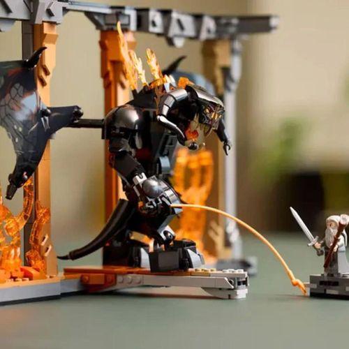 Eğitici Oyuncak 10367 Lego icons - Yüzüklerin Efendisi: Balrog™ Kitaplık Dekoru 1201 parça +18 yaş