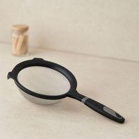 Tel Süzgeç 19 cm Plastik Saplı 1000 ml