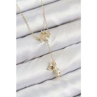 Pirinç Zirkon Taşlı Sallantılı Ayıcıklı Yıldız Model Gold Renk Kadın Kolye