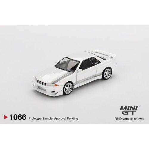 Mini GT Nissan Skyline GT-R (R32) VeilSide Combat C-I White 1066