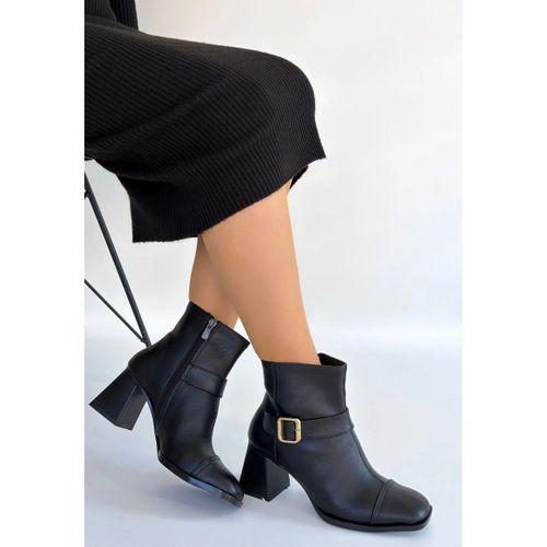 Mejjo Siyah Cilt Topuklu Bot