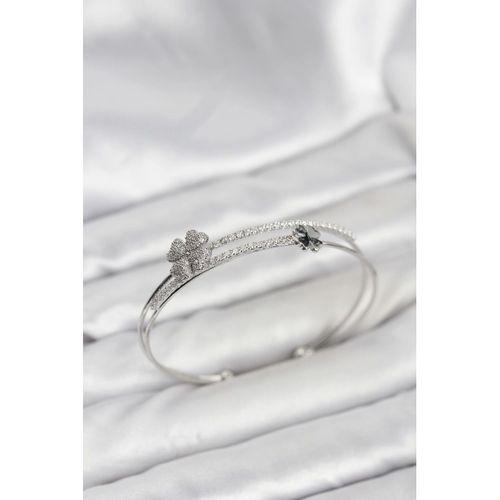 Pirinç Gümüş Renk Yonca Model Kadın Bileklik