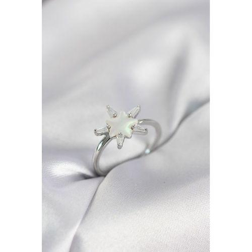 Gümüş Renk Yıldız Model Sedefli Zirkon Taşlı Kadın Yüzük