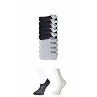 Siyah ve Beyaz Erkek Görünmez Çorap 9 çift