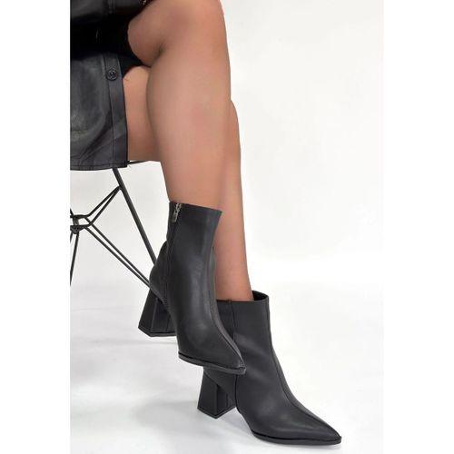 Oter Siyah Cilt Topuklu Bot