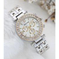 Zarif Ve Şık Özel Tasarım Zirkon Taşlı Metal Bayan Kol Saati  gümüş-gold