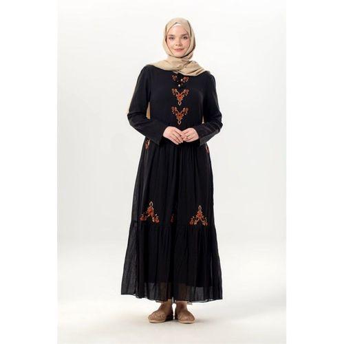 Uzun Kol Zühre Nakış Detaylı Bağcık Yaka Cepli Vual Uzun Elbise Siyah Syh
