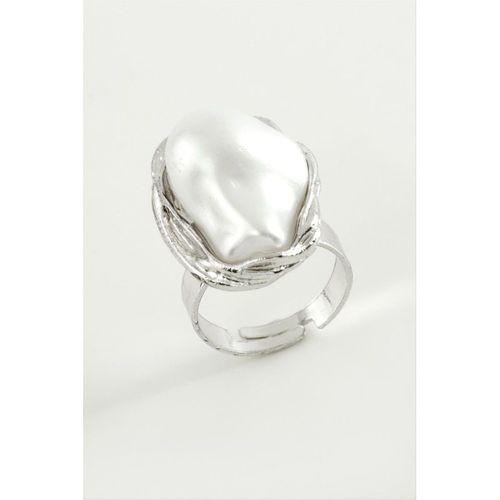 Oval İnci Metal Yüzük