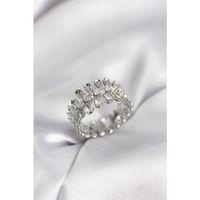 Gümüş Renk Zirkon Taşlı Sıralı Damla Model Kadın Yüzük