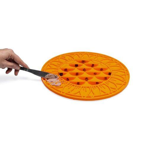 Beeztees Yavru Köpek Mama Yeme Oyuncağı, Daire Şeklinde, Silikon, Turuncu, 30cm