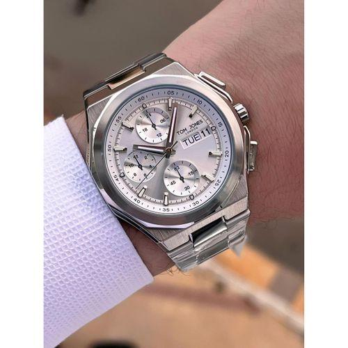 Tom Jones Bileklik Hediyeli Çelik Kordon 3 Atm Suya Dayanıklı 2 Yıl Garantili Erkek Kol Saati 10046.1