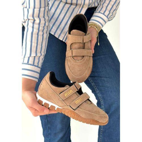 Tunga Bej Süet Cırt Cırtlı Spor Ayakkabı