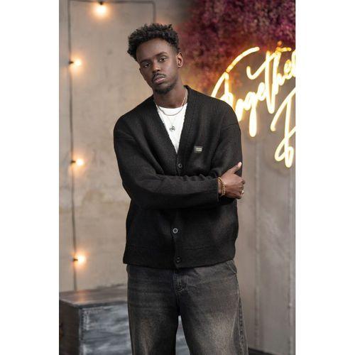 Oversize V Yaka Düğme Kapamalı Salaş Model Hırka