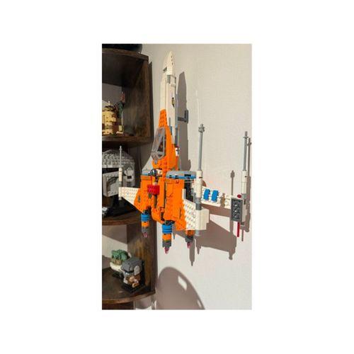 LEGO Poe S X Wing İçin Duvar Montajı