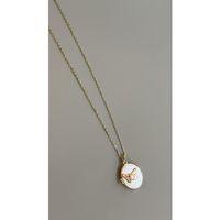 Kelebek Kapaklı Kolye - Altın