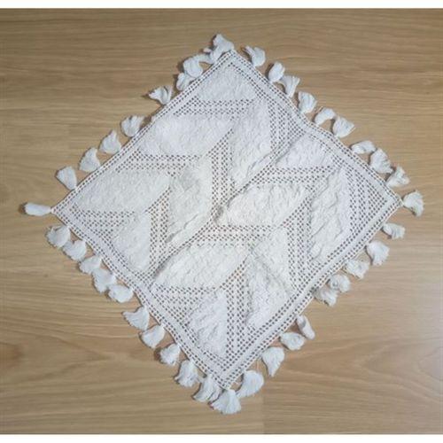 El İşlemesi Beyaz Dantel,Kenarı Püsküllü Sehpa Örtüsü 31X33Cm