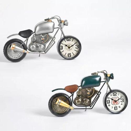 Klasik Motor Tasarımlı Masaüstü Saat