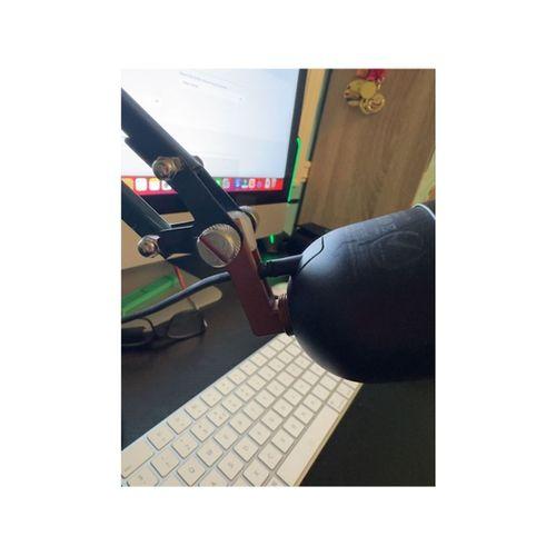 Razer Seiren Mini Ikea Lamba Adaptörü (Bu ürün Sadece Plastik parçadır - Almadan Önce Soru Sorabilirsiniz)