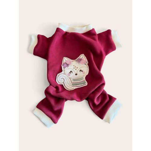 Ruby Foxie Kedi Tulumu – Kediler İçin Yumuşak ve Rahat Pijama