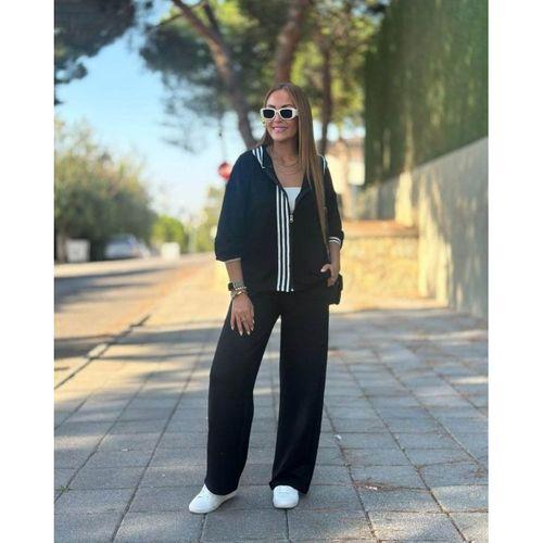 Kadın Uzun Kollu Kapşonlu Onu şerit Detaylı Fermuarlı Viskon Iki Iplik Bluz Ve Pantolon Ikili Takım