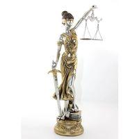 Polyester Adalet Figürü Model 2