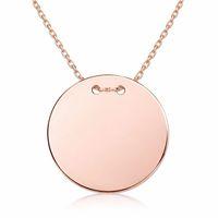 Gümüş Rose Yuvarlak Plaka Kolye