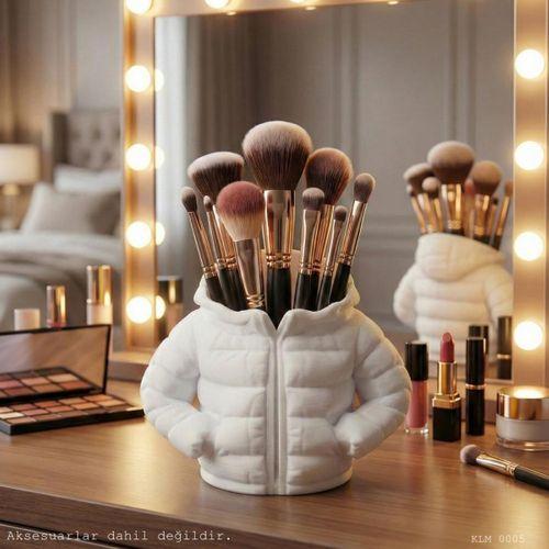Beyaz Şişme Mont Puf Formlu Büyük Boy Makyaj Fırçalığı Masaüstü Kozmetik Düzenleyici
