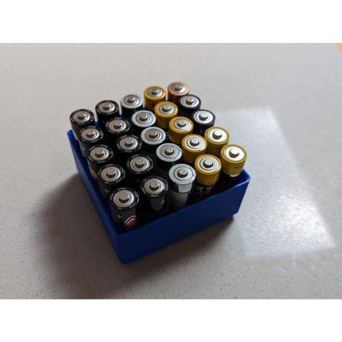 AA Pil Ekleme 2x2 Gridfinity Kutusu için (Bu ürün Sadece Plastik parçadır - Almadan Önce Soru Sorabilirsiniz)