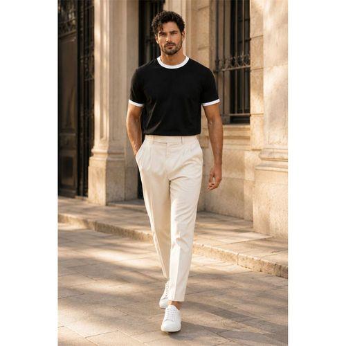 Capra Yaka Kol Biyeli Basic Pamuk Likralı İki İplik Erkek T-Shirt - Siyah