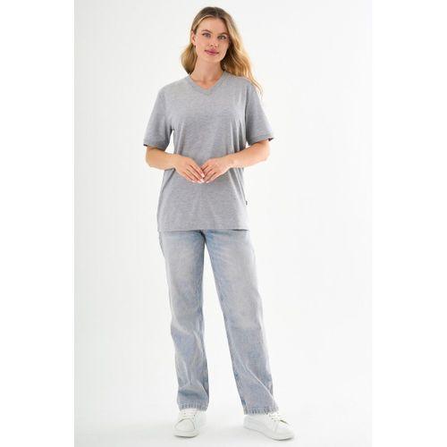 V Yaka Basic T-shirt