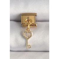 316L Çelik Gold Renk Sallantı Zirkon Taşlı Kalpli Anahtar Model Nomination Charm - TJ-BC1371