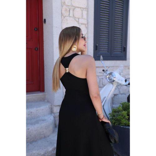 Kadın Omuzlardan Açık Arkadan Toka Detaylı Yırtmaçlı Uzun Viskon Elbise