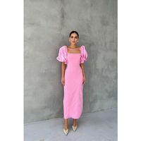 Pembe İşlemeli Kolu Garnili Elbise
