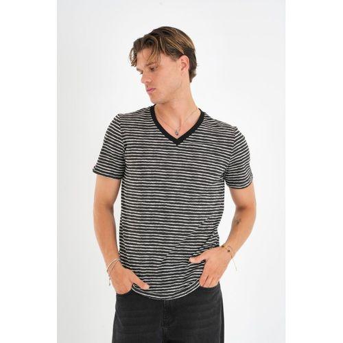 ALEXANDERGARDI V Yaka Çizgili T-shirt